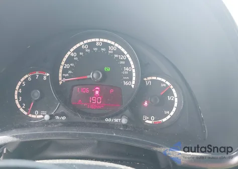 2013 Volkswagen Beetle 2.5L Entry из США, поврежденный, VIN 3VWFP7AT9DM662473